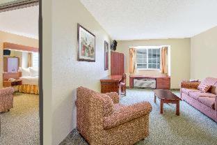 Microtel Inn And Suites Gassaway Quarto foto